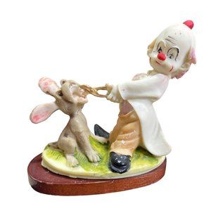 Vintage SATIS-5 Resin Dentist Clown Pulling Rabbit Tooth Figurine 4" in Tall